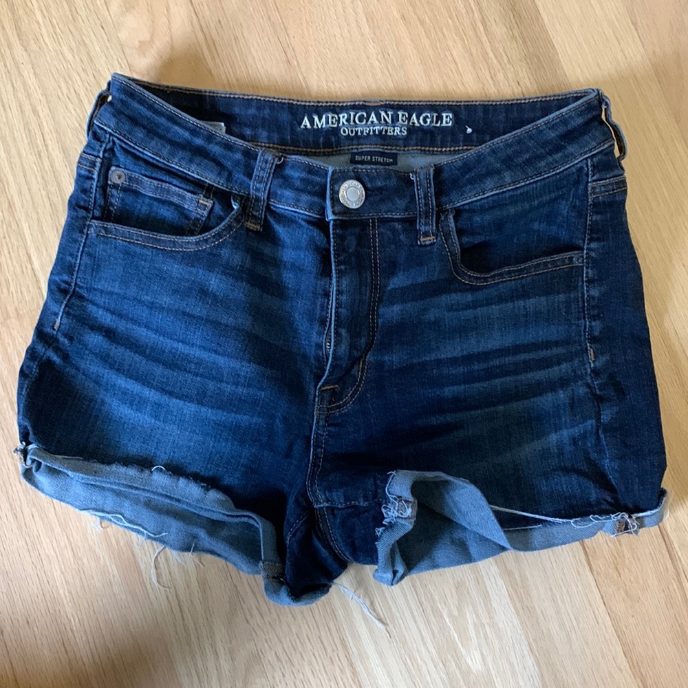 American Eagle Outfitters super stretch shorts size 8